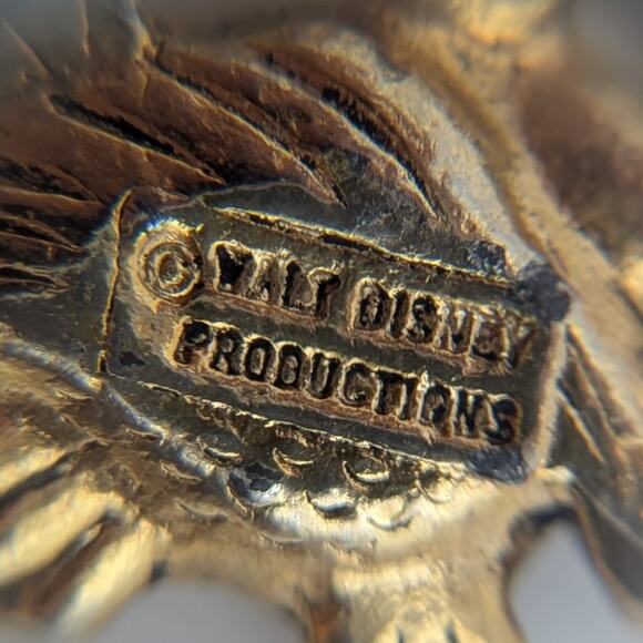 Vintage Walt Disney Productions Jungle Book Gold Tone 12-Charm Bracelet 7in - Picture 8 of 8